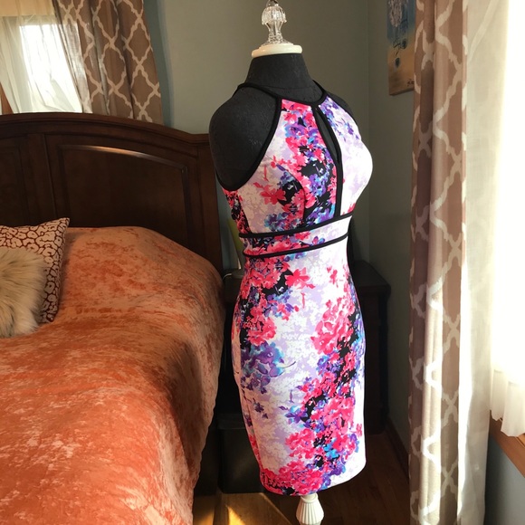 INC International Concepts⚜️Floral Body Con Dress - Picture 2 of 6